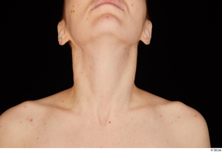 Rania neck nude 0001.jpg